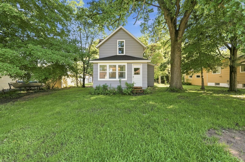 211 Central, Amery, WI 54001