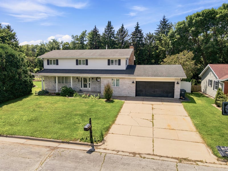 422 28th St S, La Crosse, WI 54601