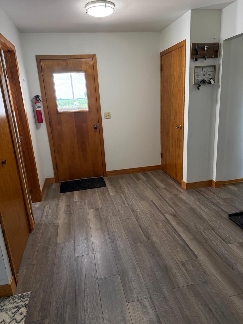 80658 400th St, Lewisville, MN 56060