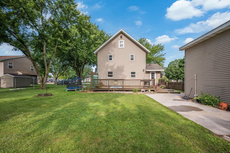 503 Central Ave S, Mapleton, MN 56065