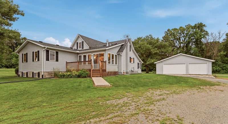 62561 120th Ave, Claremont, MN 55924