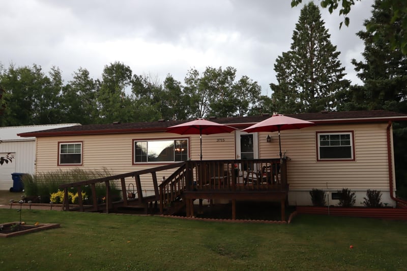 3715 7th Ave W, Hibbing, MN 55746