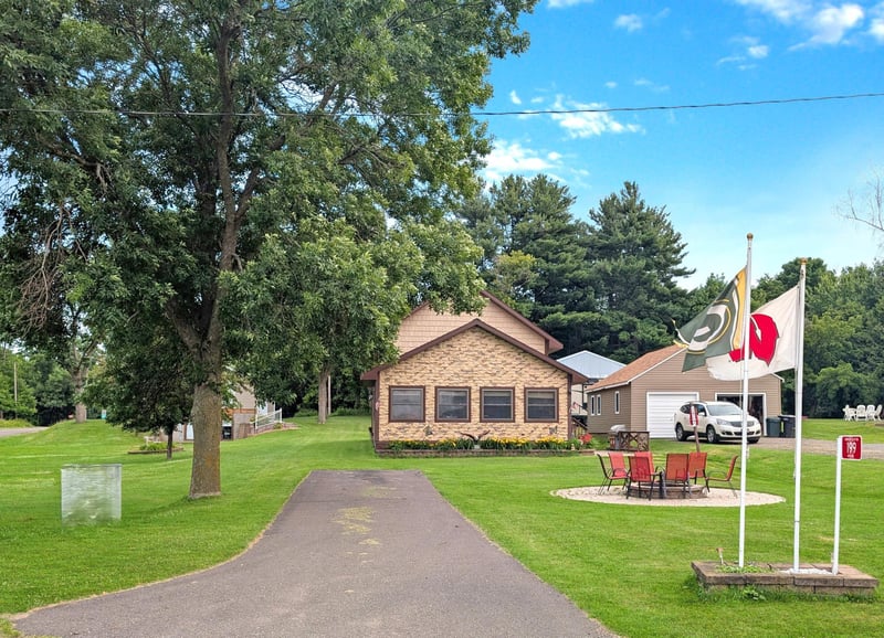 199 85th Ave, Clayton, WI 54004