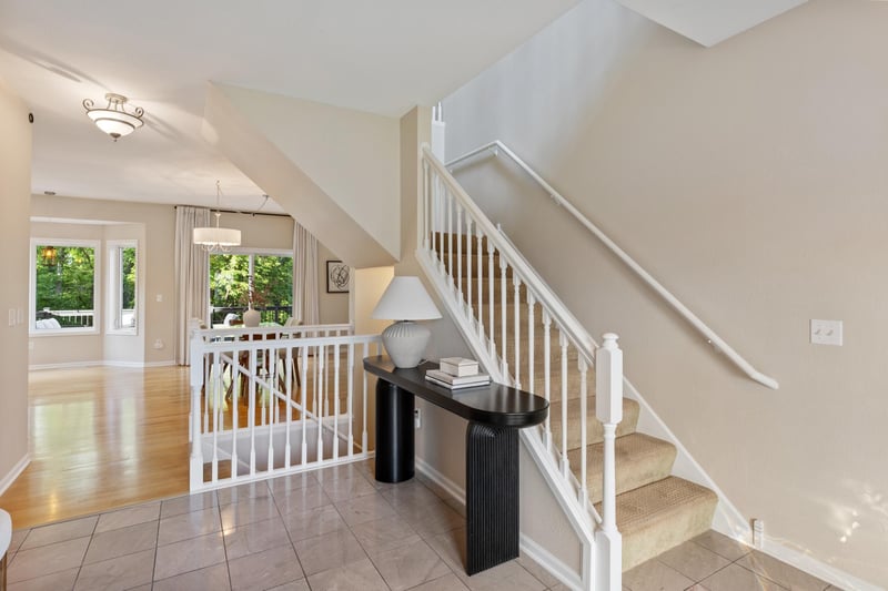16096 Harmony Pa, Lakeville, MN 55044