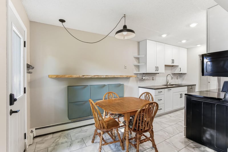 4424 Cedar Lake Rd S #1, Saint Louis Park, MN 55416