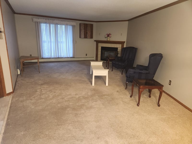 1011 41st Ave NE #220, Columbia Heights, MN 55421