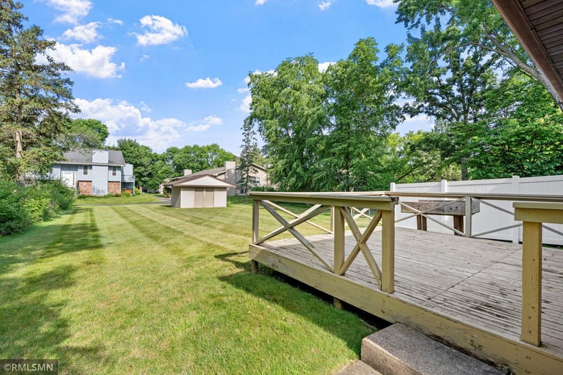 1106 Owens St N, Stillwater, MN 55082