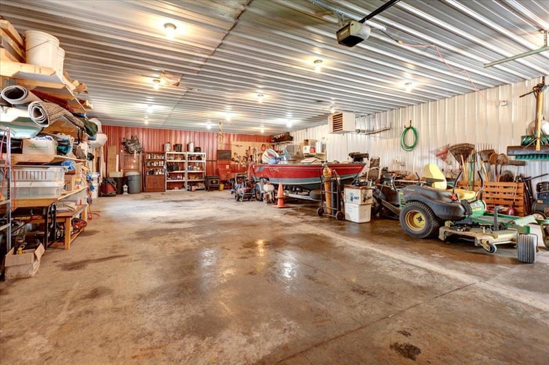 N5835 730th St, Elk Mound, WI 54739