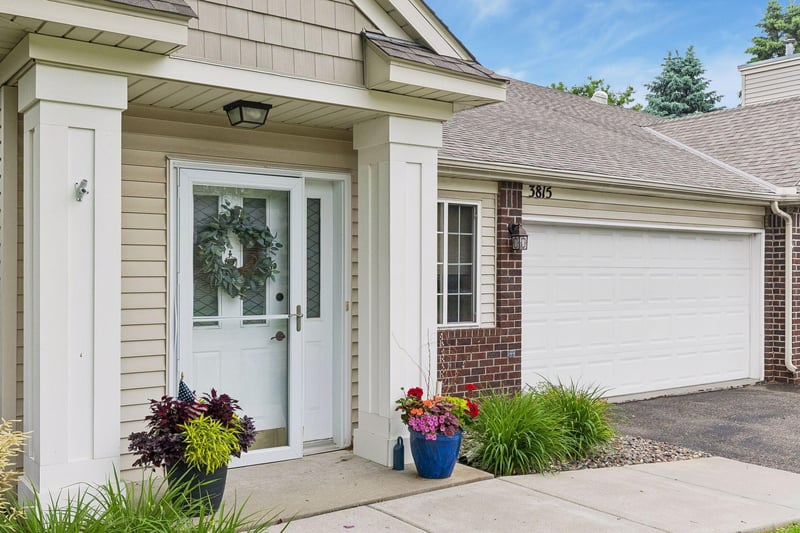 3815 Linden Ave, White Bear Lake, MN 55110