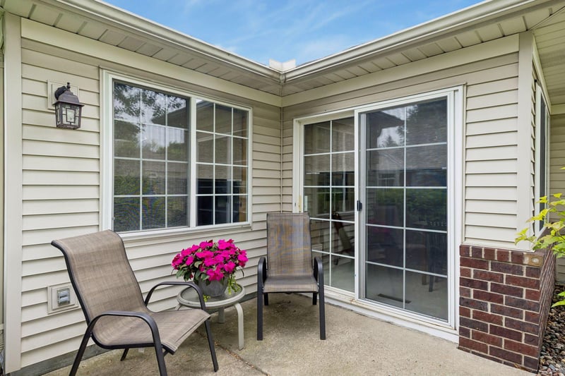 3815 Linden Ave, White Bear Lake, MN 55110