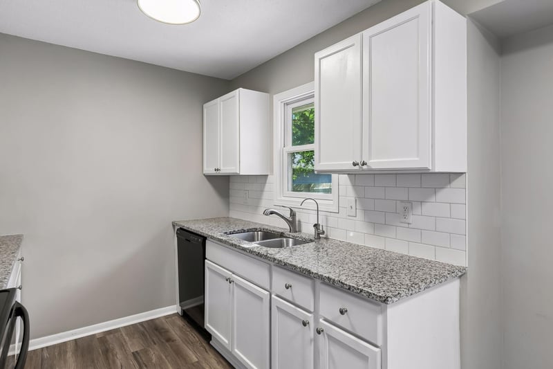 16366 Florida Way W, Lakeville, MN 55068