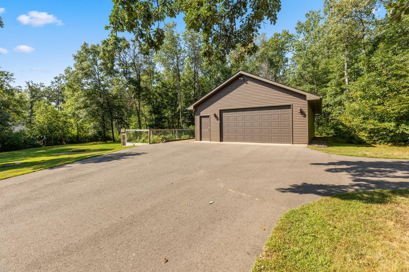 33921 Wild Wind Ranch Dr, Crosslake, MN 56442