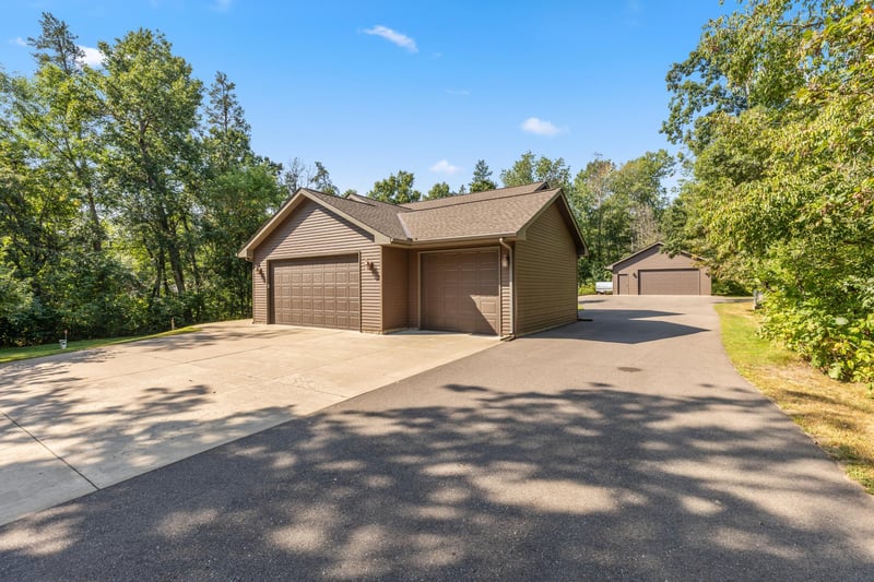 33921 Wild Wind Ranch Dr, Crosslake, MN 56442