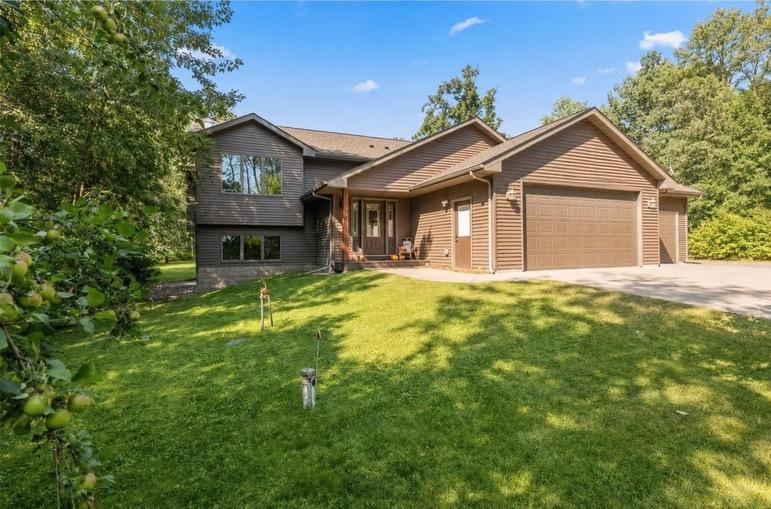 33921 Wild Wind Ranch Dr, Crosslake, MN 56442