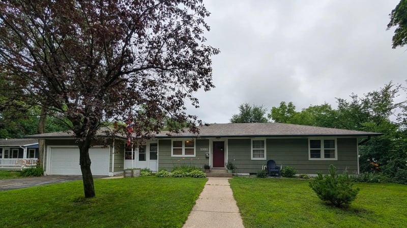 1301 Ridgeview Dr, Montevideo, MN 56265
