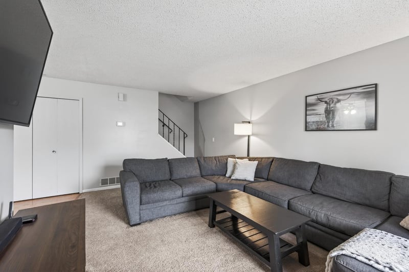 5973 Dellwood Ave, Shoreview, MN 55126