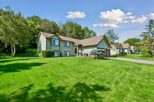 626 Hillside Dr, Eagan, MN 55121
