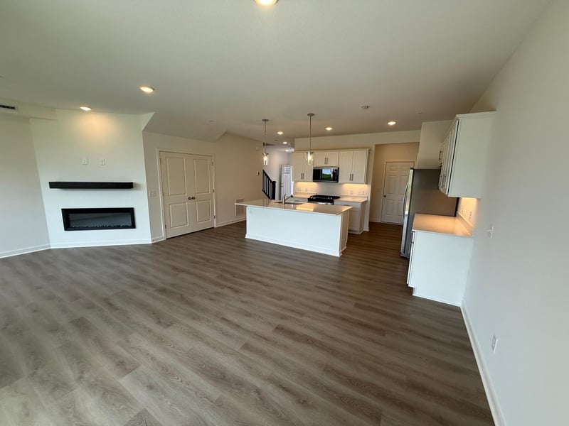 14951 Avondale Vw, Rosemount, MN 55068