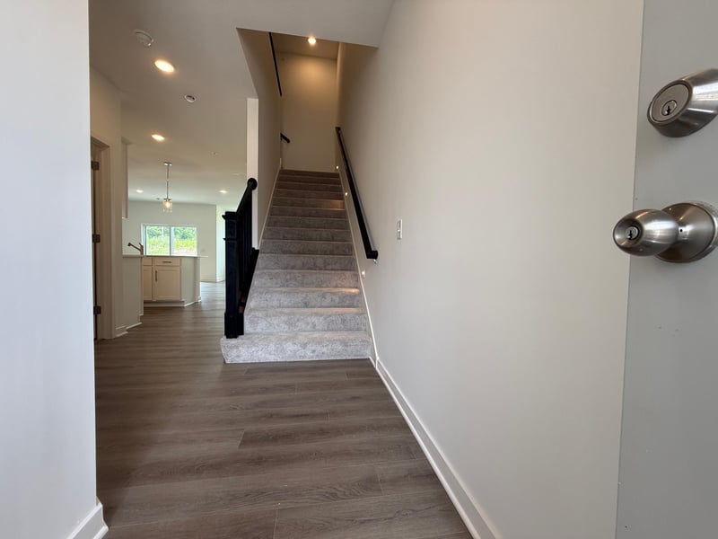 14951 Avondale Vw, Rosemount, MN 55068