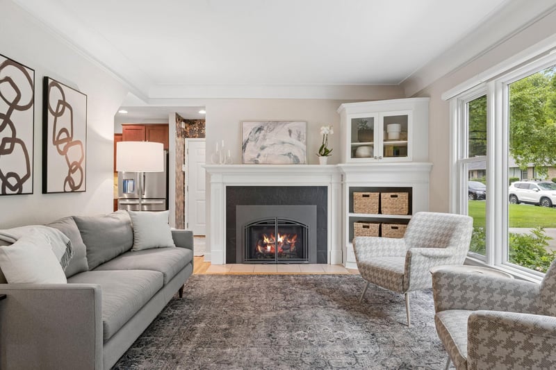 4817 Rutledge Ave, Edina, MN 55436