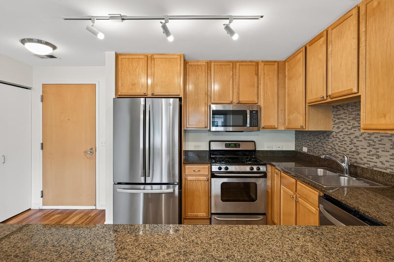 929 Portland Ave #209, Minneapolis, MN 55404