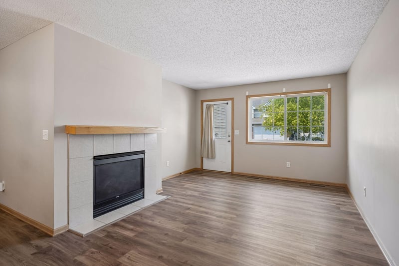 6286 Maclynn Ave NE, Otsego, MN 55301