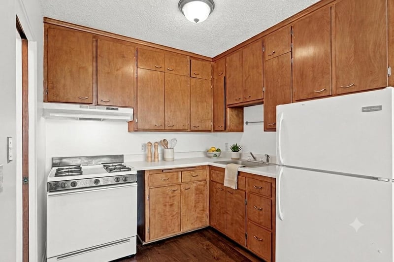 2500 Blaisdell Ave #409, Minneapolis, MN 55404