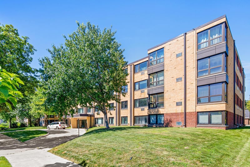 2500 Blaisdell Ave #409, Minneapolis, MN 55404