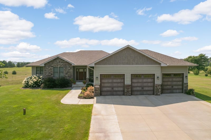 12836 96th St NE, Otsego, MN 55330