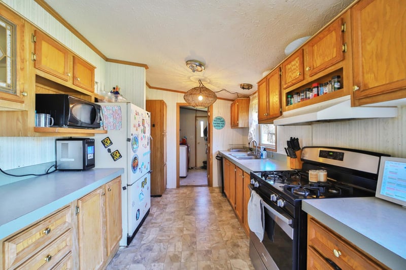 6514 Estate Dr, Brainerd, MN 56401