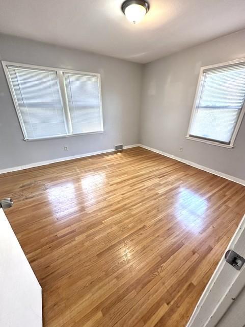 2012 Brookview Dr, Brooklyn Center, MN 55430