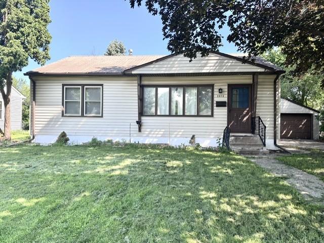 2012 Brookview Dr, Brooklyn Center, MN 55430