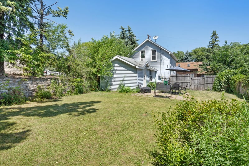 520 Fred St, Saint Paul, MN 55130