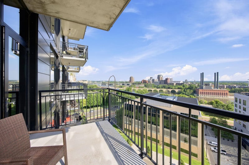 1120 S 2nd St #903, Minneapolis, MN 55415