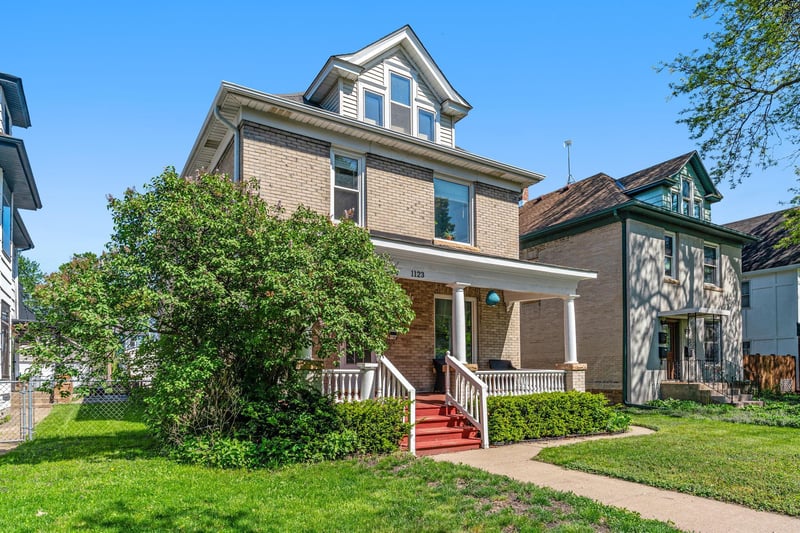1123 5th St NE, Minneapolis, MN 55413