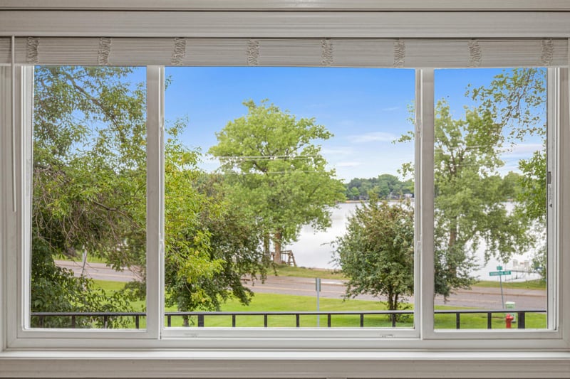 1811 Golf St, Big Lake, MN 55309