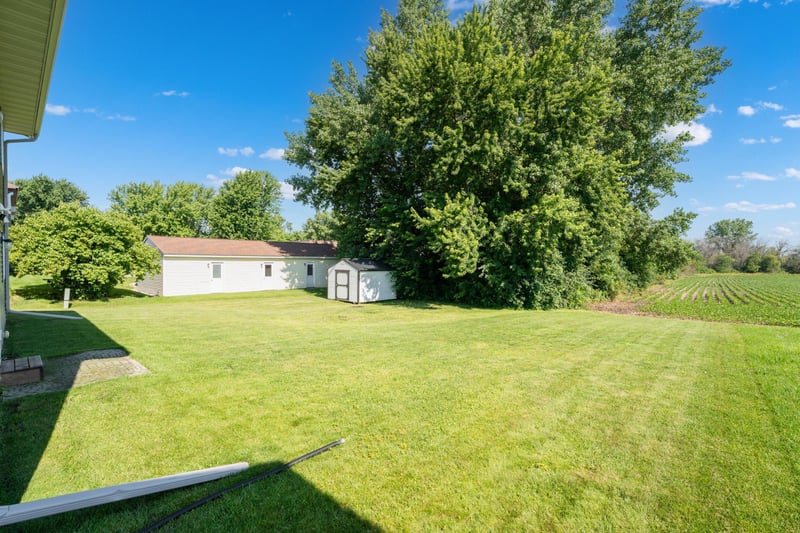 805 6th St NE, Stewartville, MN 55976