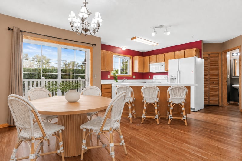 630 Knights Bridge Rd, New Brighton, MN 55112