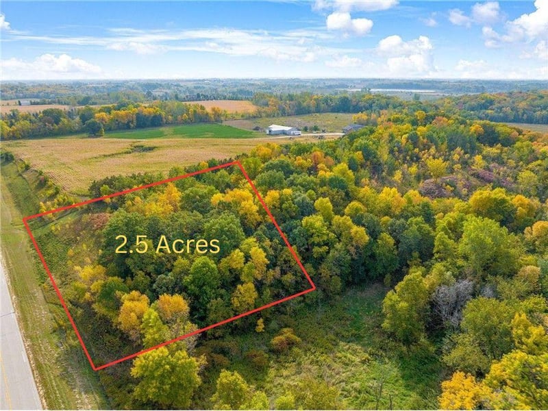 83xx 180th St W, Faribault, MN 55021
