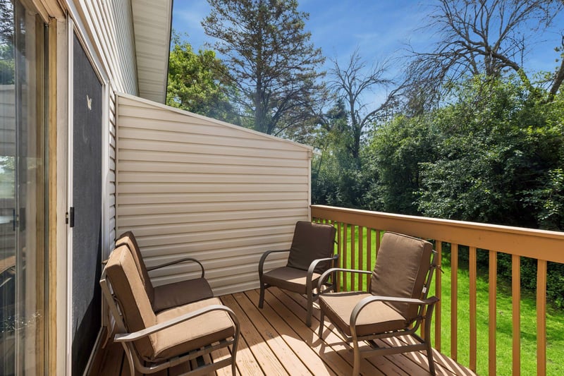4316 Thornhill Ln, Vadnais Heights, MN 55127