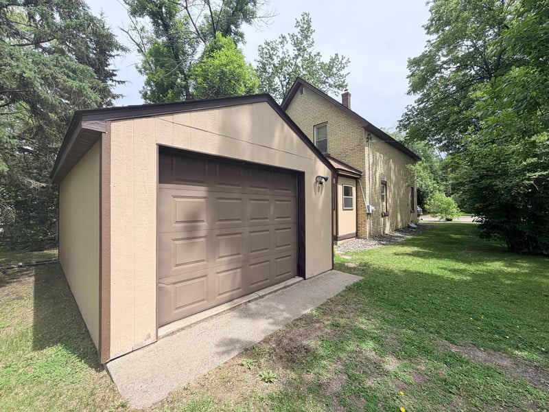 251 Hall Ave SW, Richmond, MN 56368