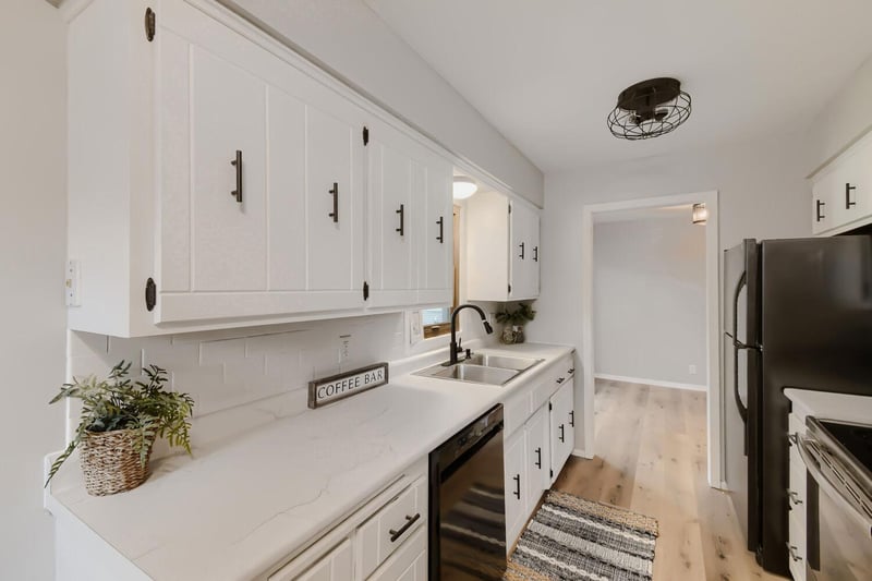 10920 Kumquat St NW, Coon Rapids, MN 55448