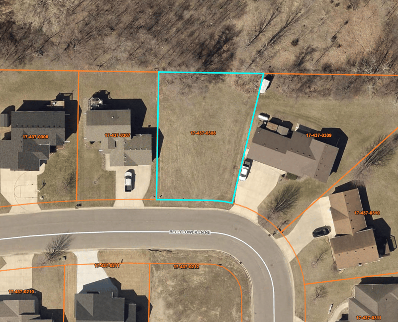 1275L Bellflower Ln NE, Owatonna, MN 55060