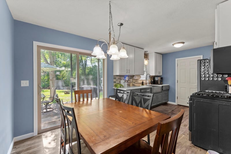3525 Bryant Ave, Anoka, MN 55303