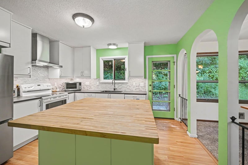 1644 Kilmer Ave, Saint Louis Park, MN 55426