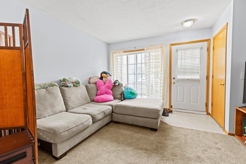 12284 Zealand Cir N, Champlin, MN 55316