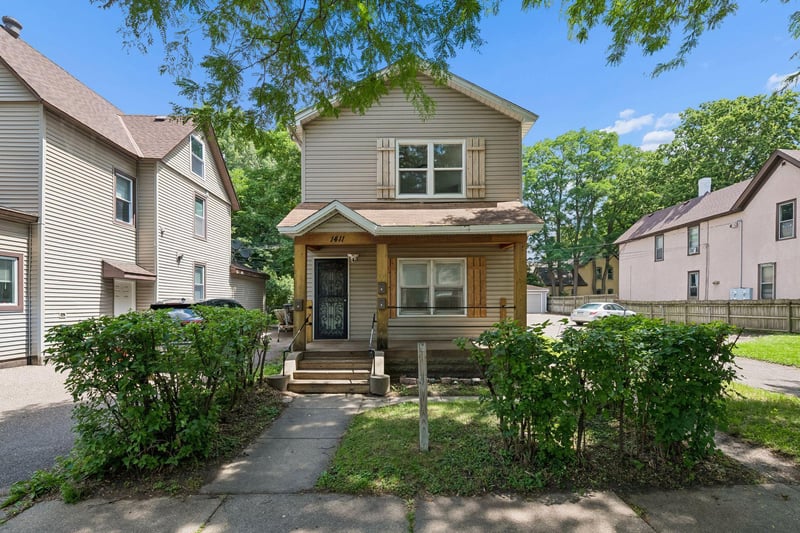 1411 Grand St NE, Minneapolis, MN 55413