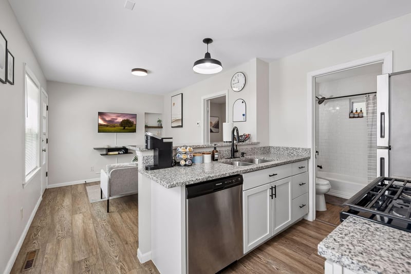 1411 Grand St NE, Minneapolis, MN 55413