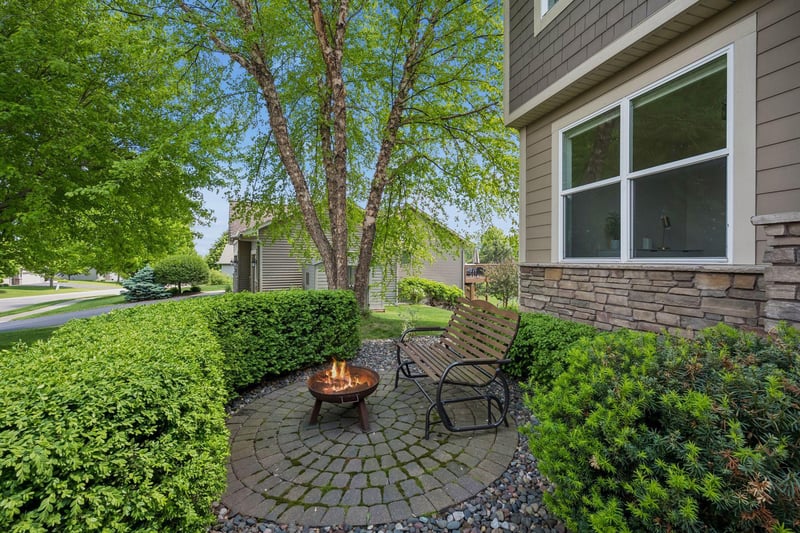 21221 Foxtail Ln, Rogers, MN 55374