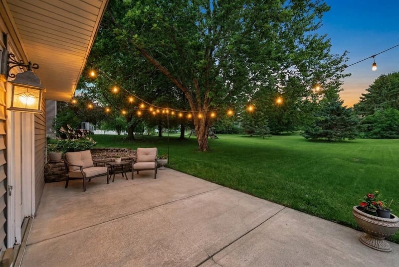 11295 50th Pl N, Plymouth, MN 55442